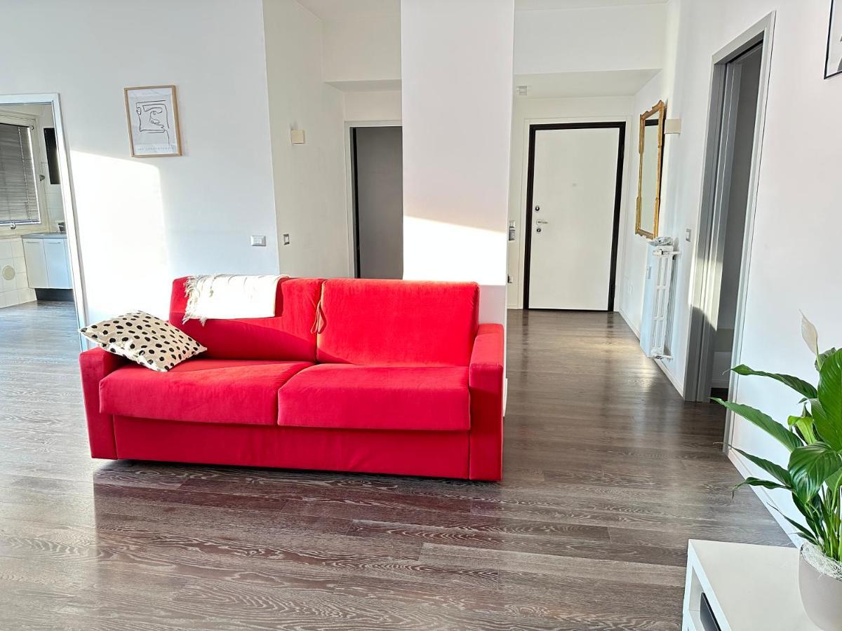 Feel - Casa Di Luce Apartman Bergamo Kültér fotó